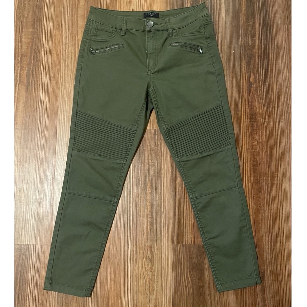 Tinsel moto skinny pant size 8